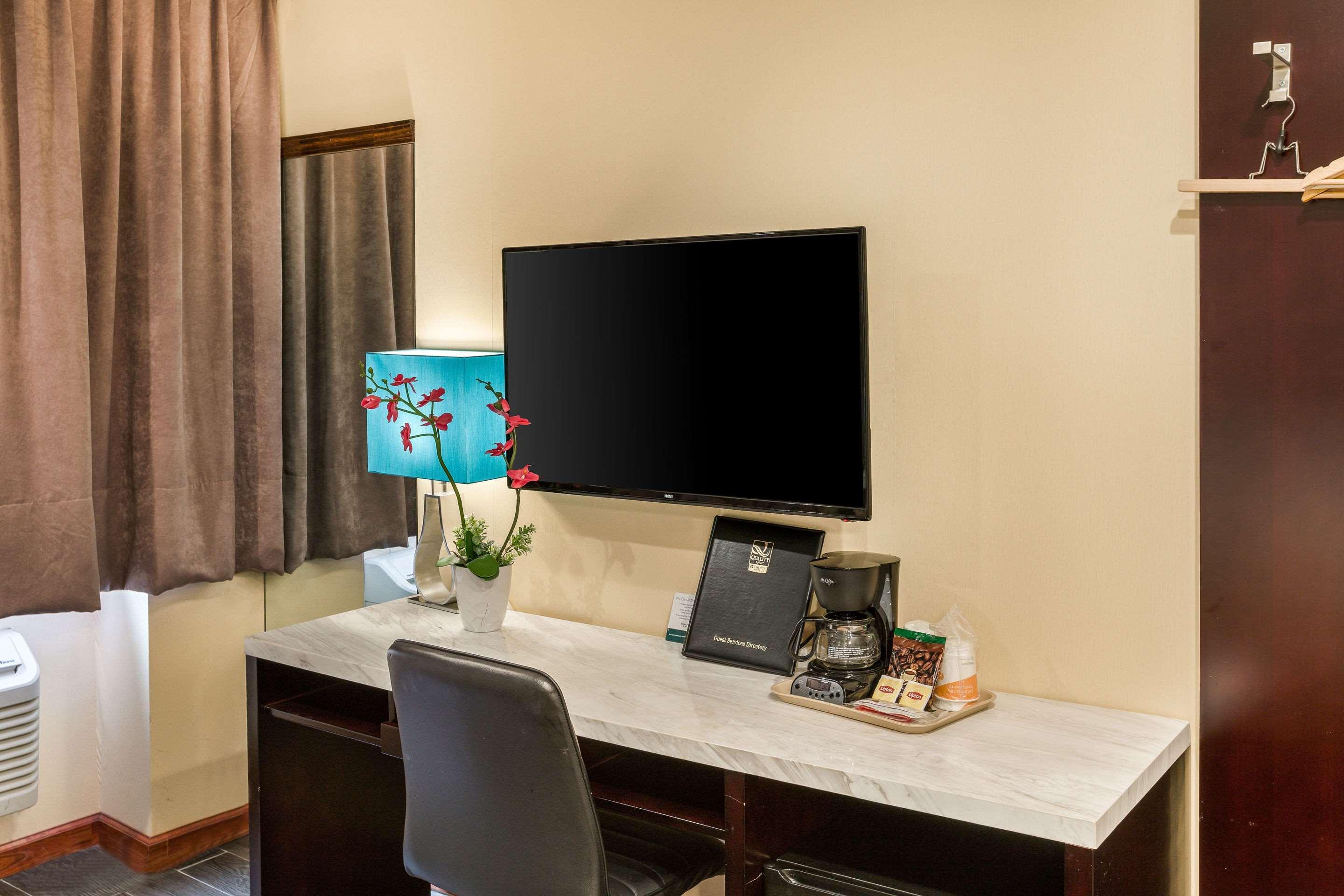 Quality Inn Near Sunset Park New York Extérieur photo